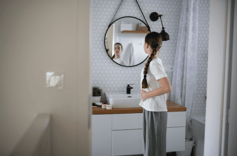 Body Dysmorphia vs. Body Dysmorphic Disorder: What's the Difference? Body Dysmorphia vs. Body Dysmorphic Disorder: What's the Difference?